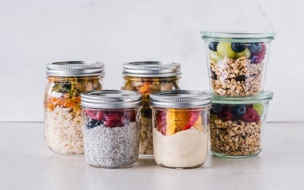 zero waste packaging, sustainable kitchen, sustainable shopping